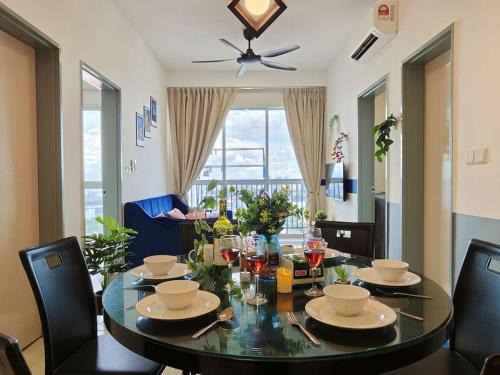 Sri Petaling Apartment | Pavilion 2 Suites