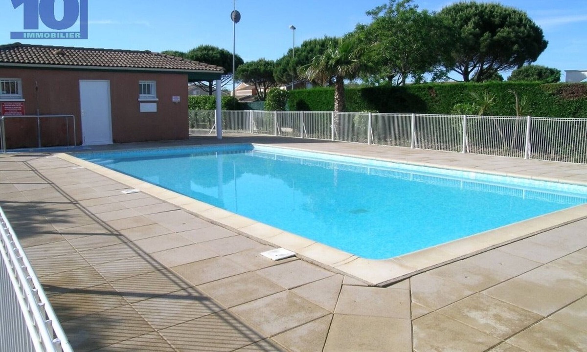 Vendres House | Pavilion with pool, 350m from beach, 6 people, private parking