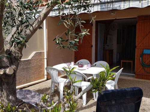 Narbonne-Plage Villa | Pavillon 2 pièces avec mezzanine, animaux et parking, proche plage - FR-1-409-95