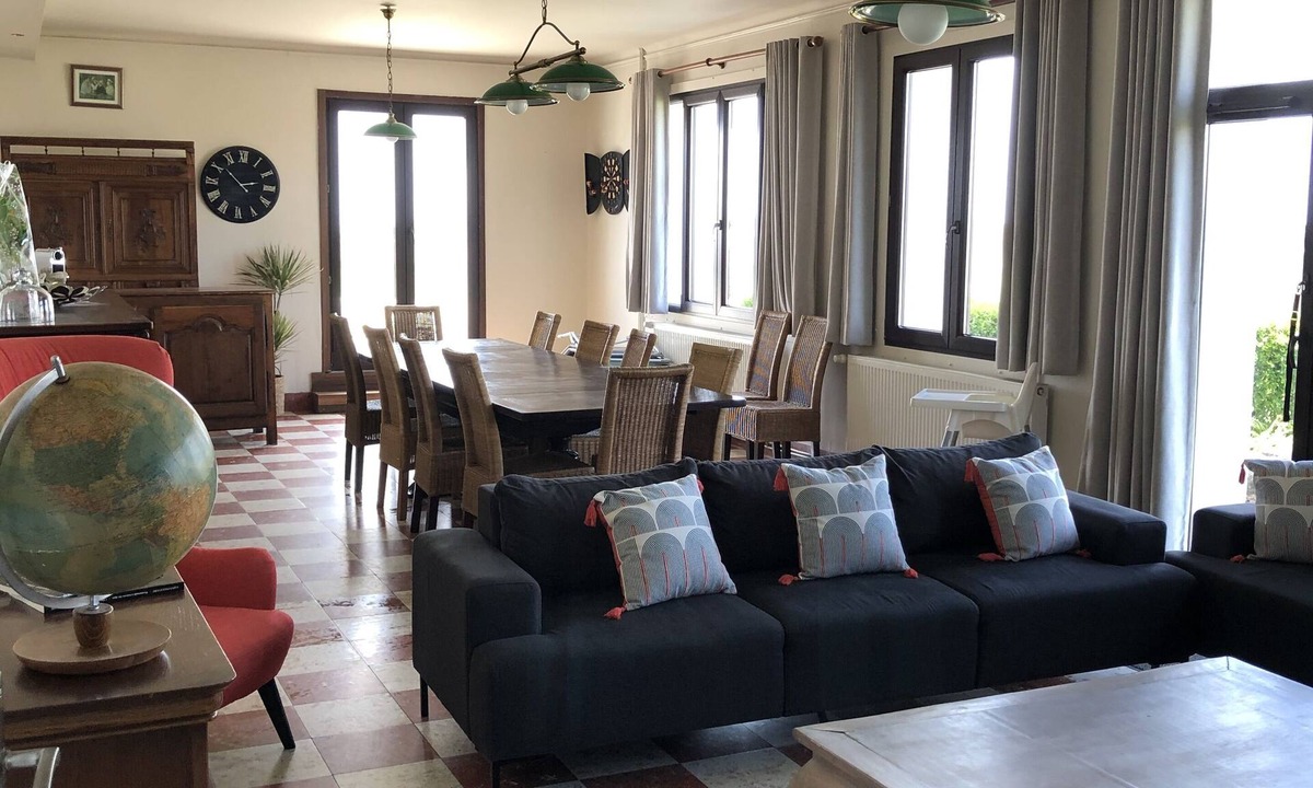 Audinghen House | Pavillon Bel Air