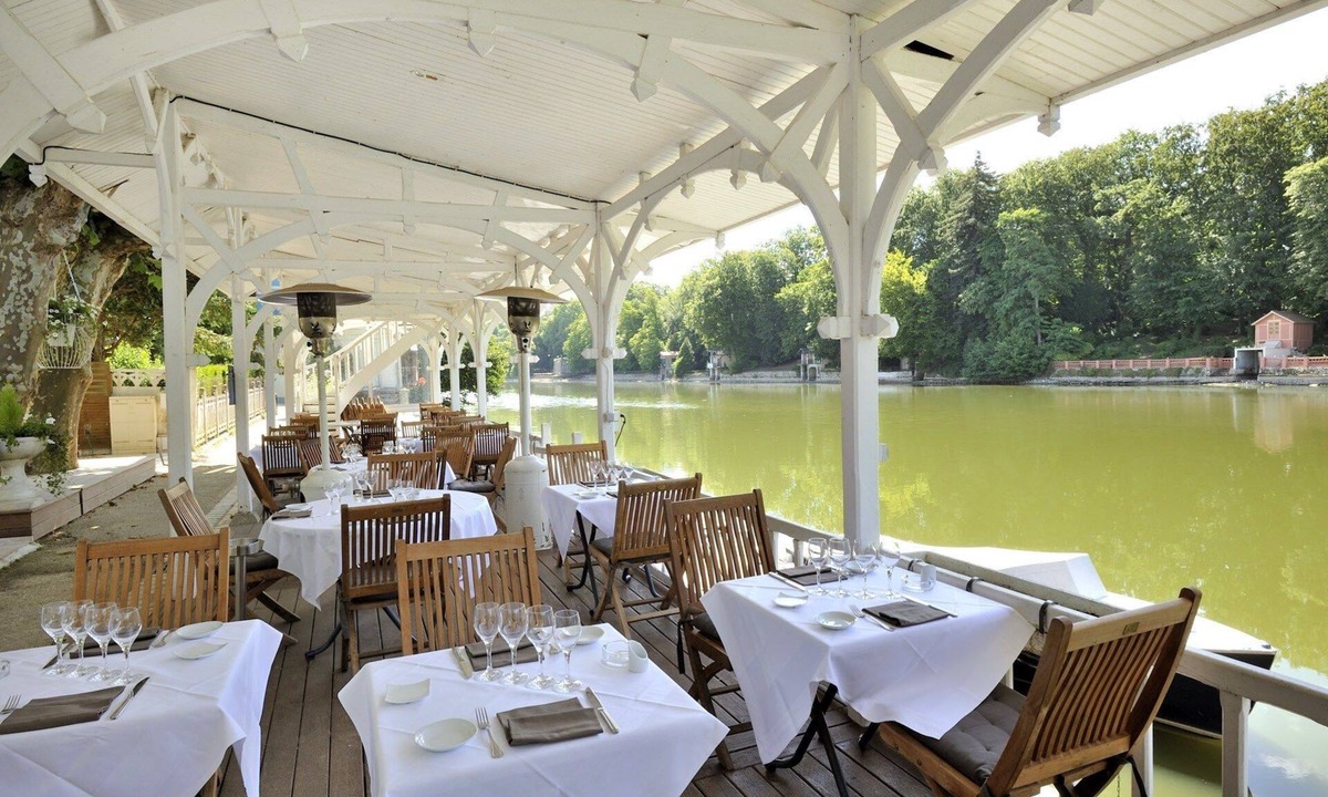 Olivet Hotel | Pavillon Bleu