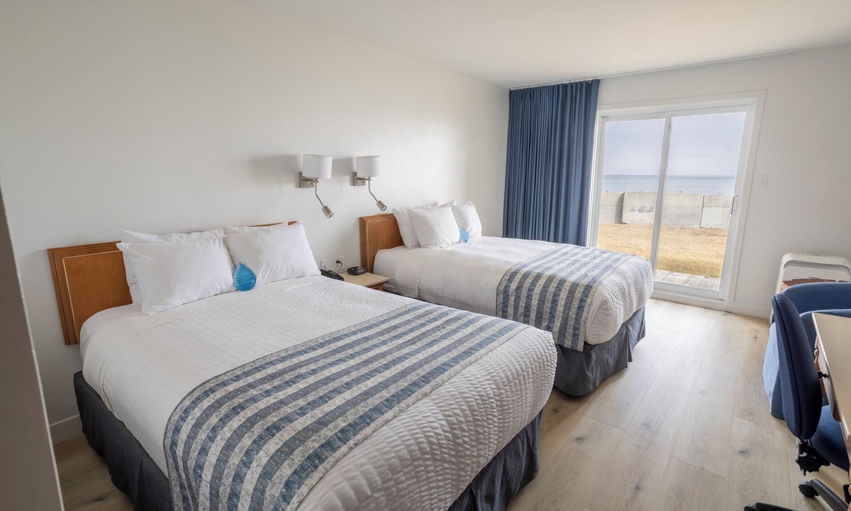 Matane Hotel | Pavillon sur Mer by Riôtel (150 metres from the main hotel)