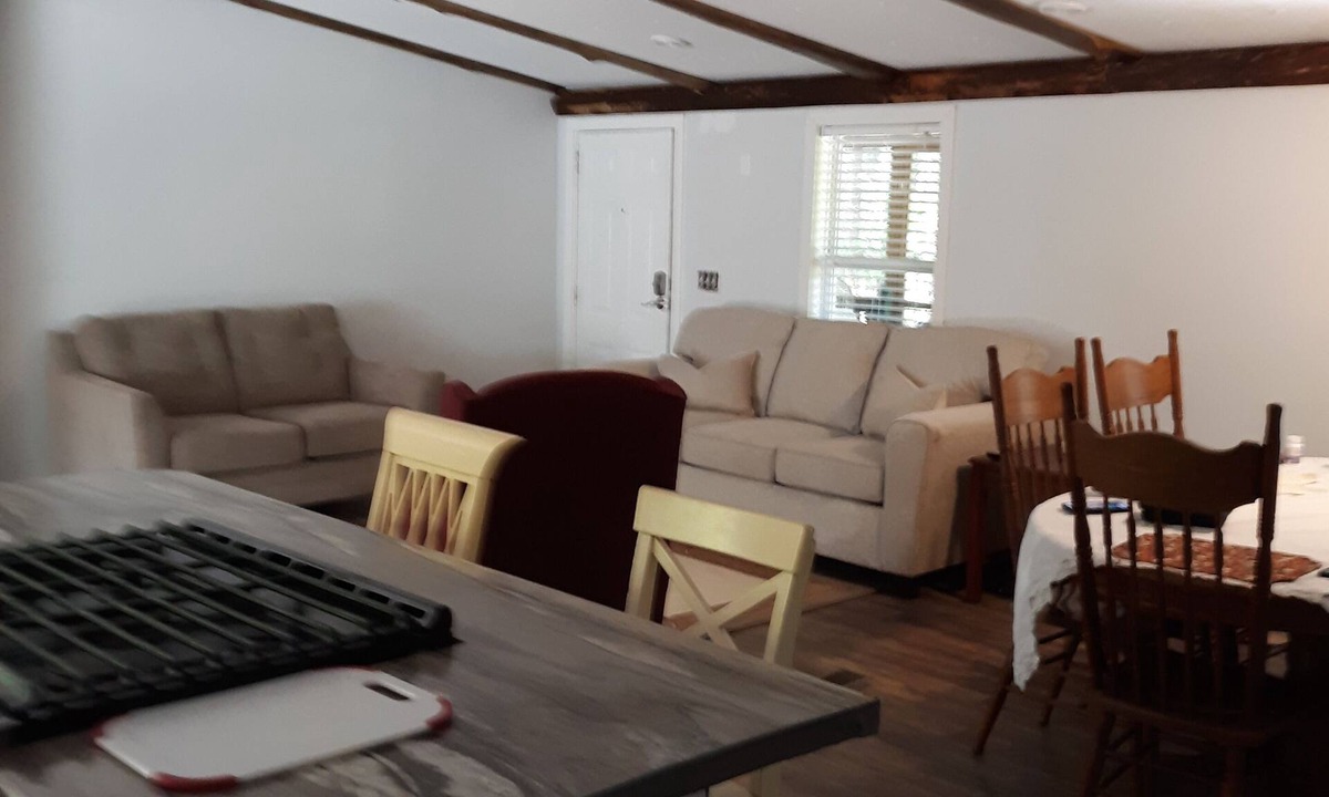 Sampson County House | Peace and quite on Black River