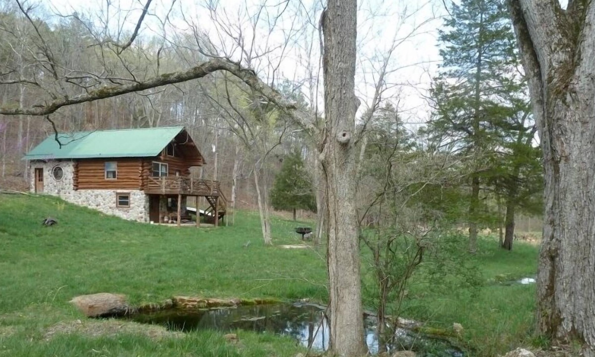 Lodi Cabin | Peace & Quiet in the Ozarks