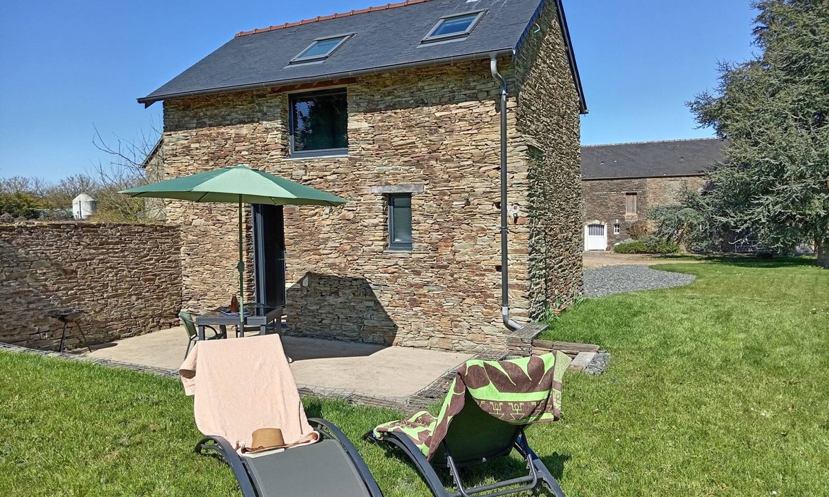 Sainte-Honorine-de-Ducy House | Peaceful farm cottage