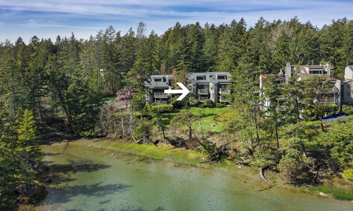 Roche Harbor Condo | Peaceful 1 bedroom, 1 loft Condo!