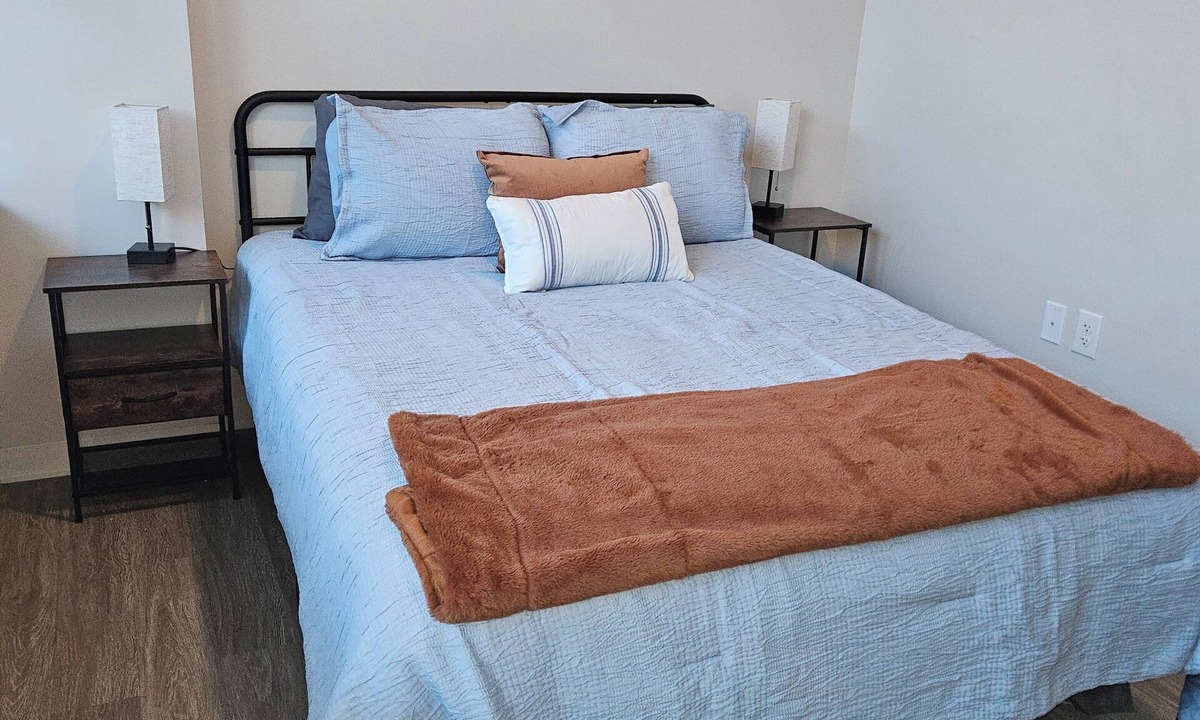 Downtown Wichita Apartment | Peaceful 1-bedroom luxury apartment