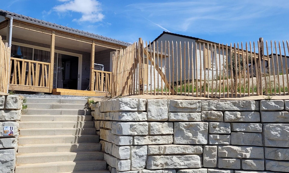 Arzal Ski Chalet | Peaceful 2-bedroom chalet with terrace in Brittany
