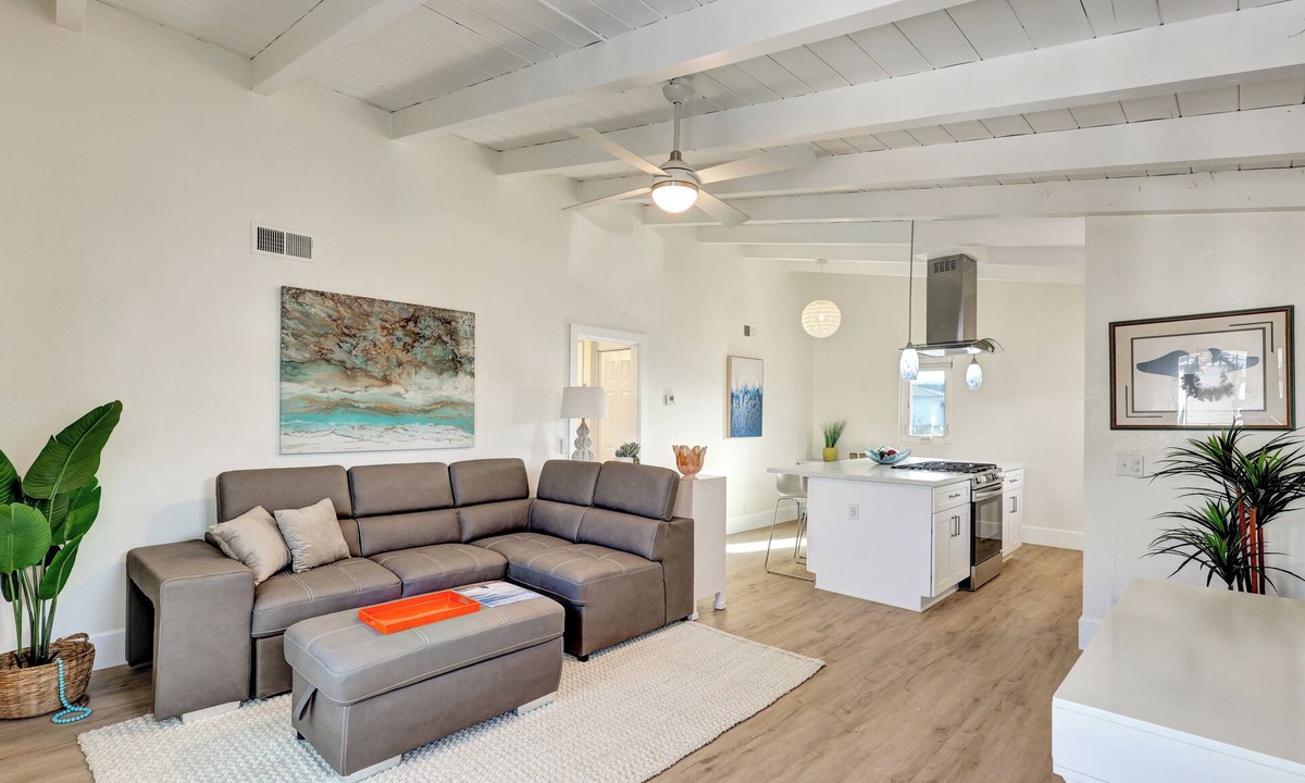 San Clemente Apartment | Peaceful 2-bedroom apartment in San Clemente near the beach