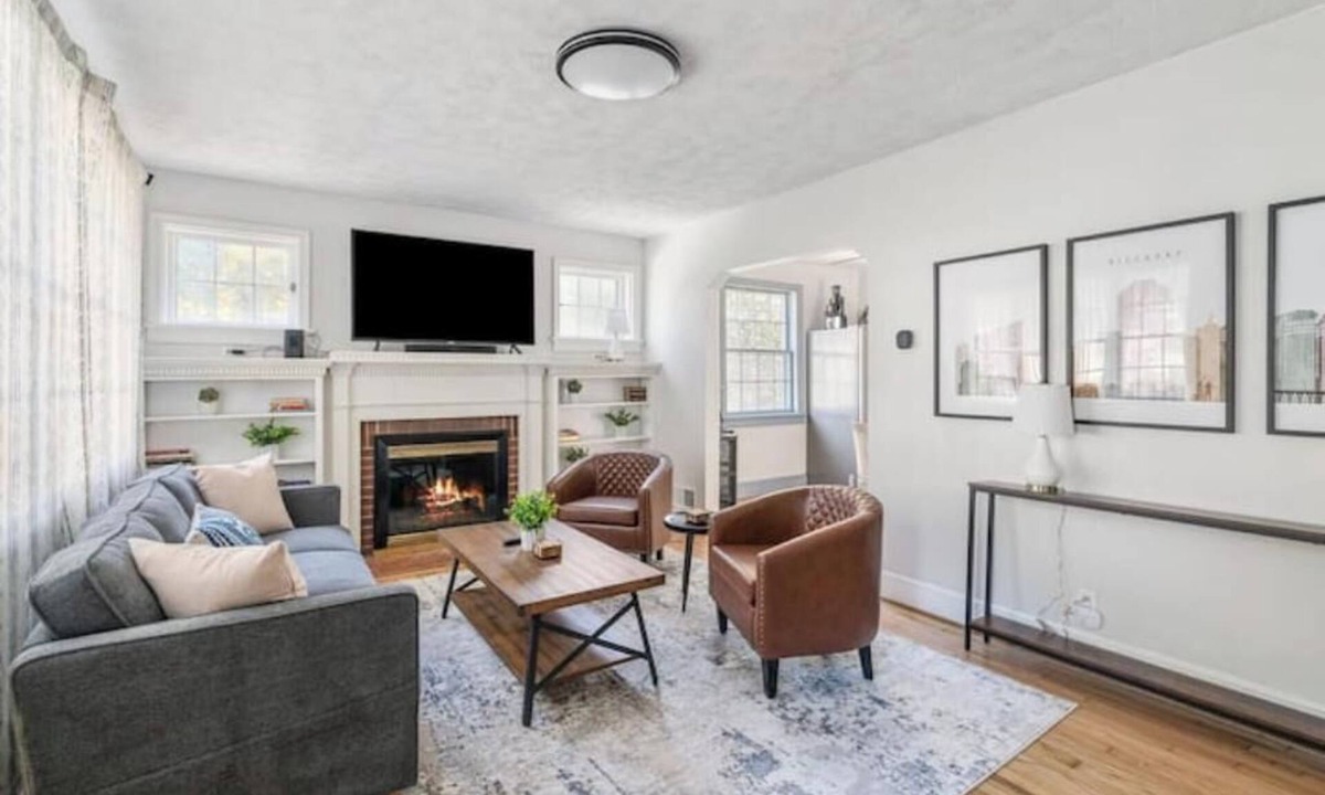 Glen Allen House | Peaceful 2 BR Unit with Large Fenced Backyard-Family & Pet Friendly