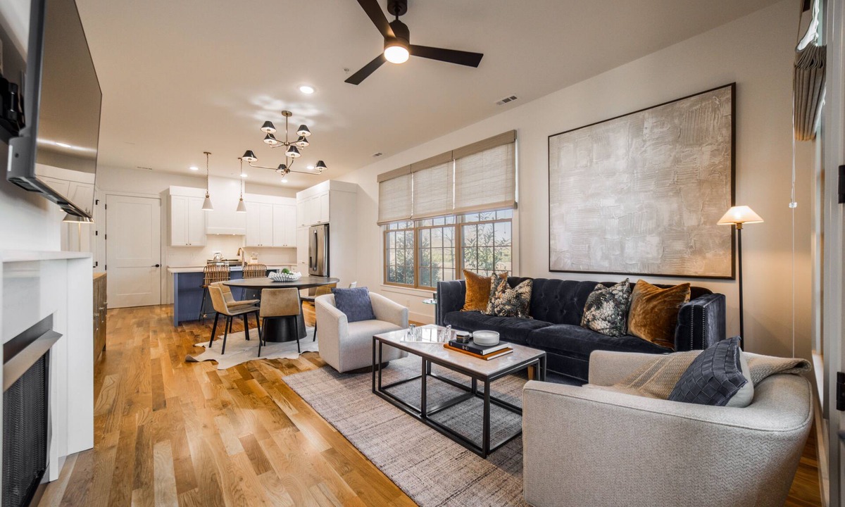 Rogers Condo | Peaceful 3-bedroom condo in charming downtown Rogers
