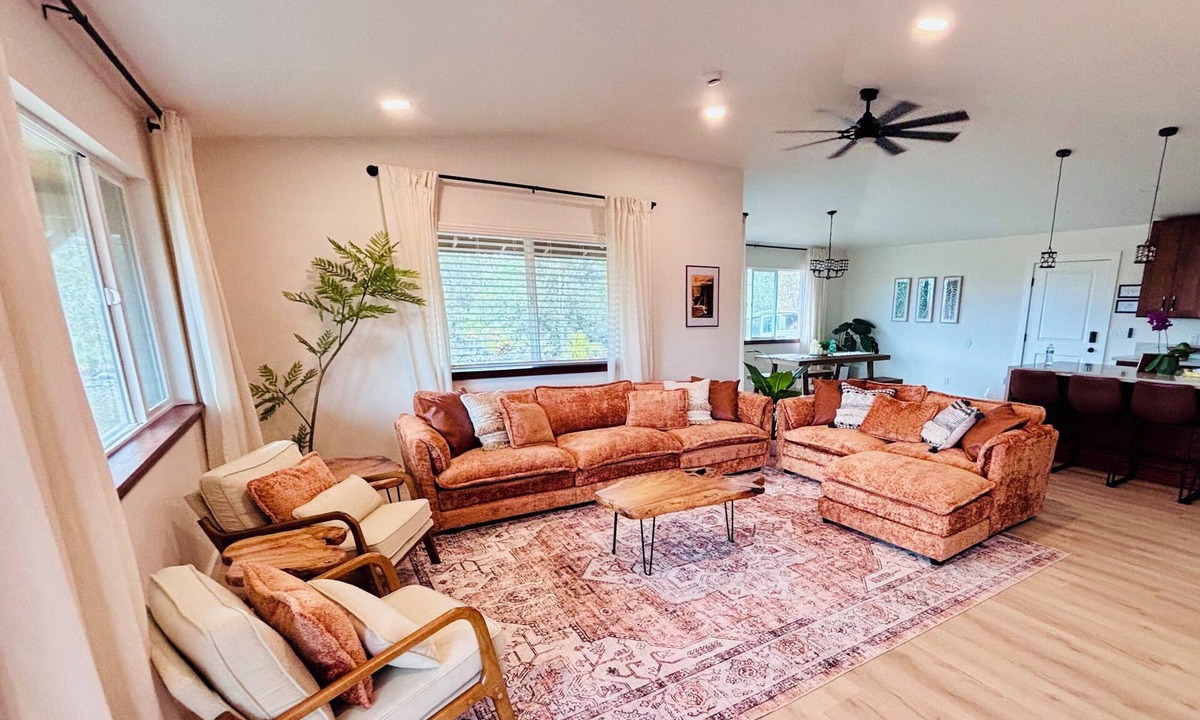 Ocean View House | Peaceful 3BR Getaway - Stars, Views & Privacy