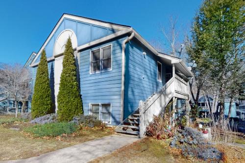 Lake Junaluska Apartment | Peaceful Abode