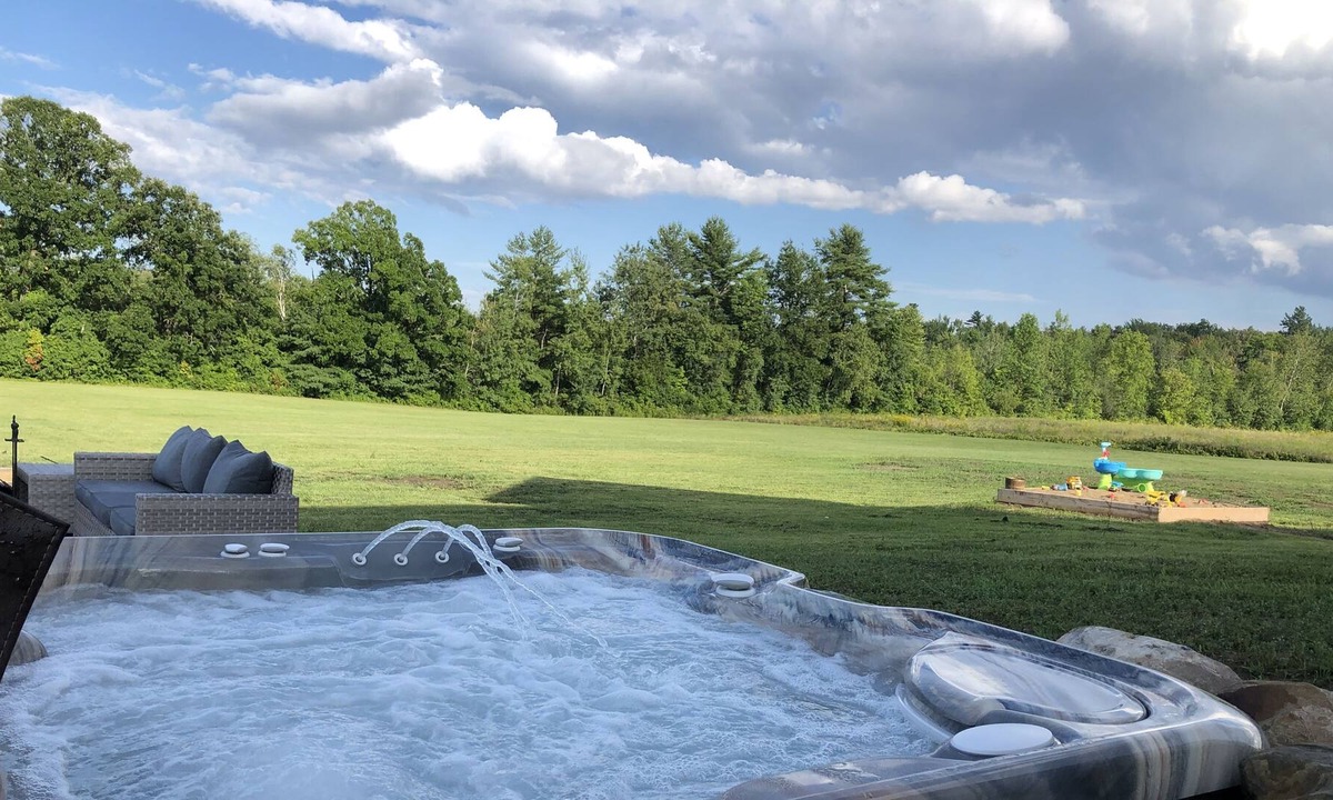 Keeseville House | Peaceful Adirondack Home With Hot Tub
