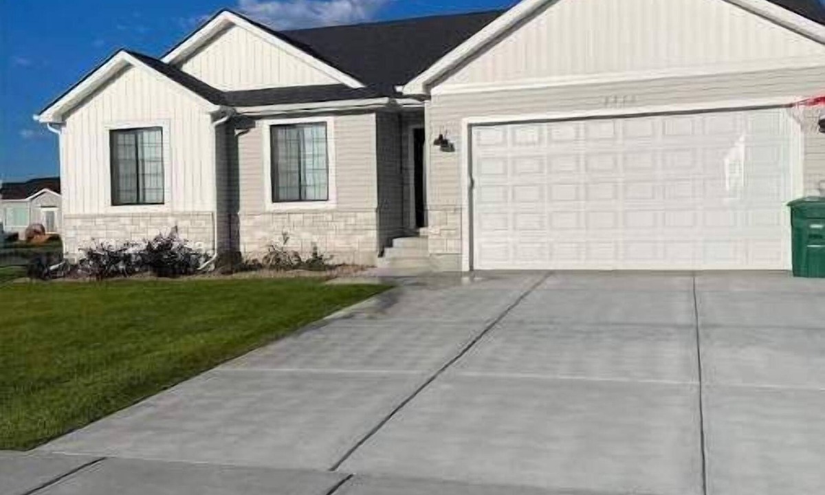 Idaho Falls House | Peaceful Barcelona Family Retreat – Quiet Comfort in a Safe Neighborhood