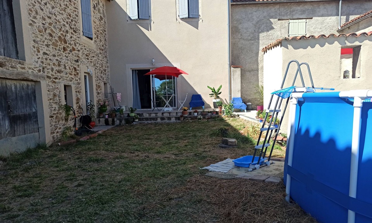 Mirandol-Bourgnounac House | Peaceful country cottage .