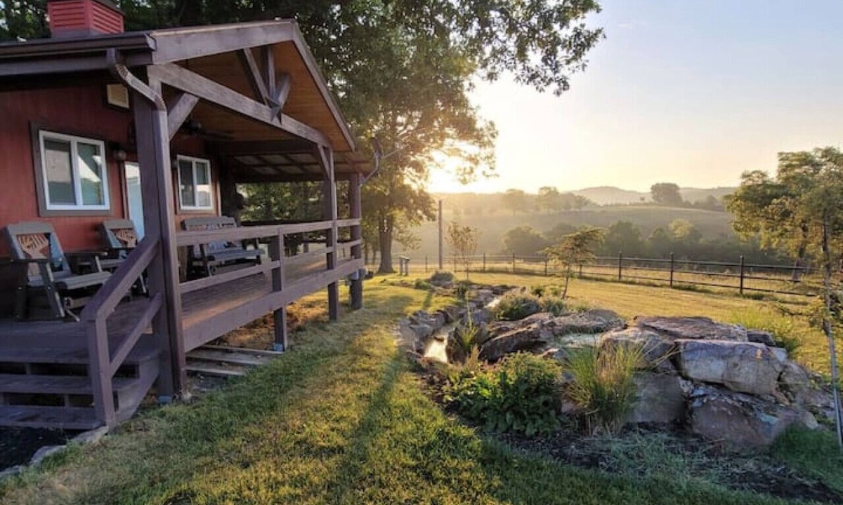 Walnut Shade Other | Peaceful Cabin-Breathtaking Views near Branson, MO