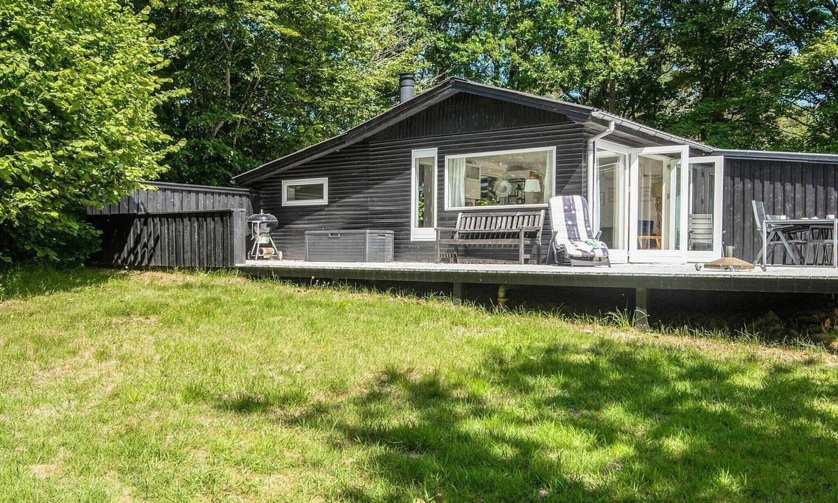 Øksenmølle House | Peaceful Cabin Retreat in Ebeltoft