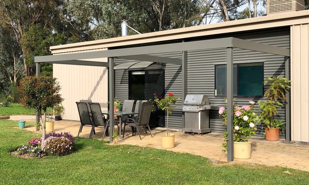 Killawarra Villa | Peaceful, comfortable and convenient river retreat