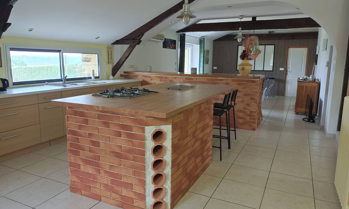 Vitre House | Peaceful country house