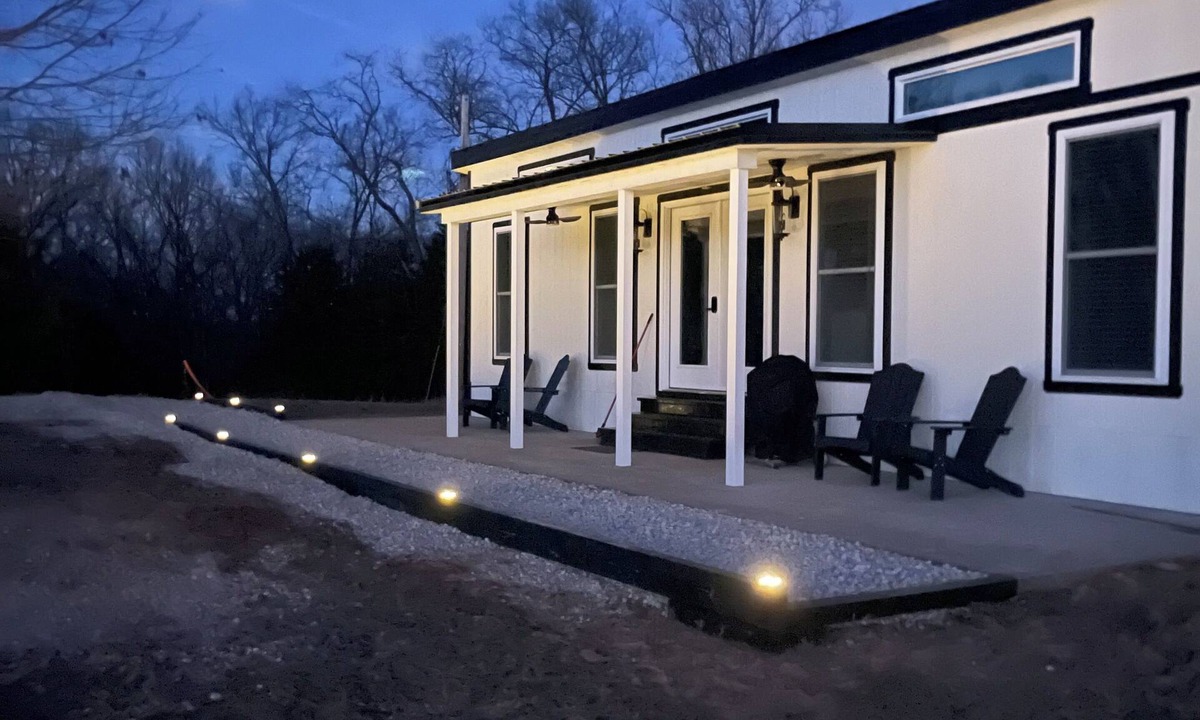 Lake Forest Estates House | Peaceful, cozy 1 bdrm home w hot tub & fire pit in the quiet countryside.