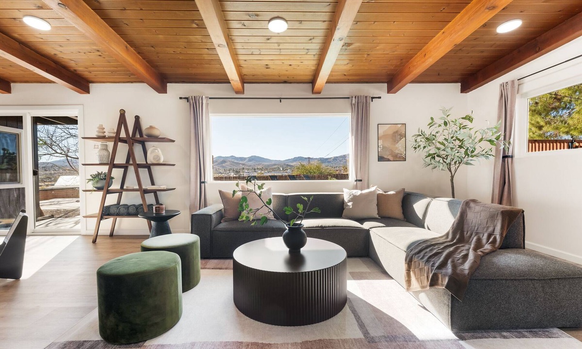 Yucca Valley House | Peaceful Desert View - In-Ground Pool - Fire Pit