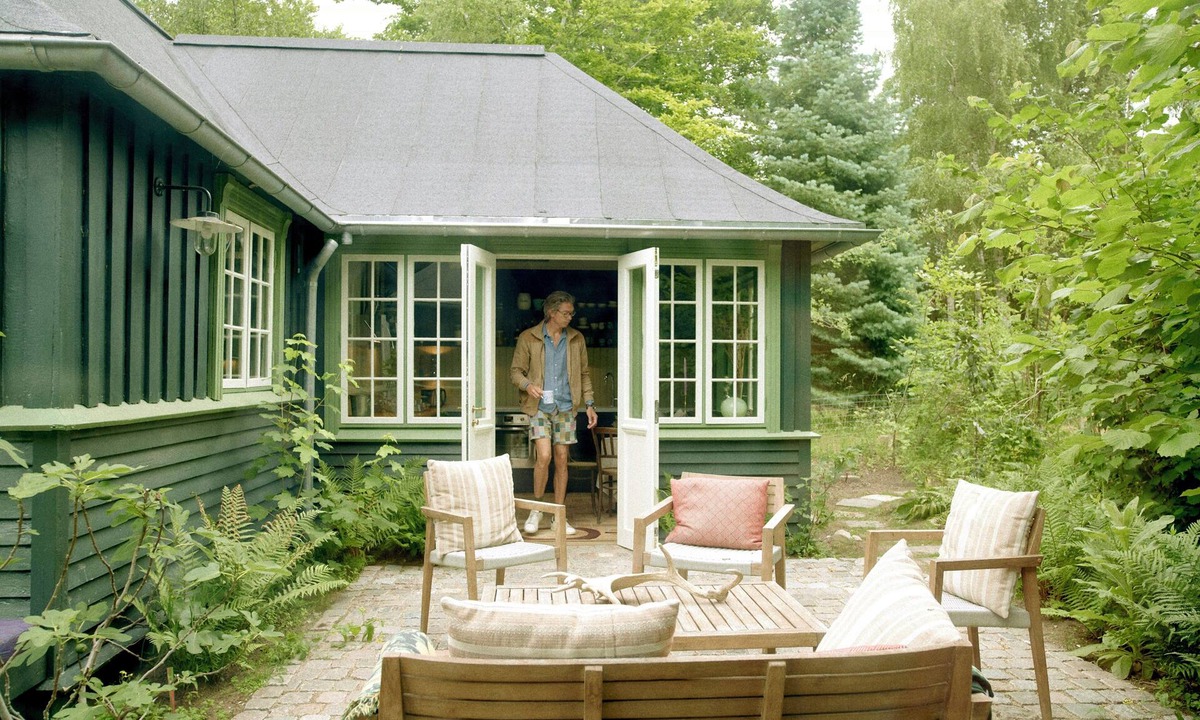 Ordrup House | Peaceful forest home at Ordrup Beach in Fårevejle