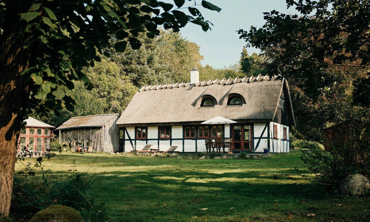 Jyderup House | Peaceful forest idyll in timber house for families