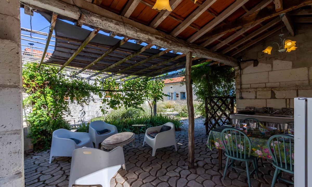 Saint-Martial-Viveyrol House | Peaceful Dordogne Cottage