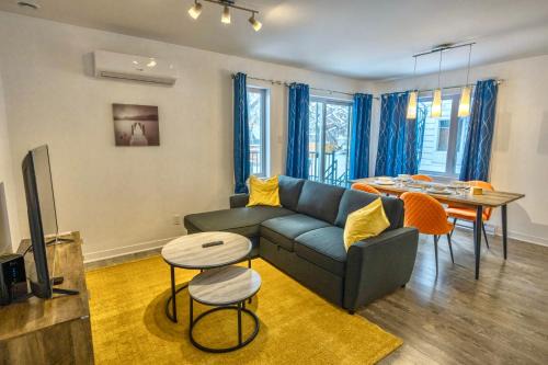 Laval-des-Rapides Apartment | Peaceful Getaway