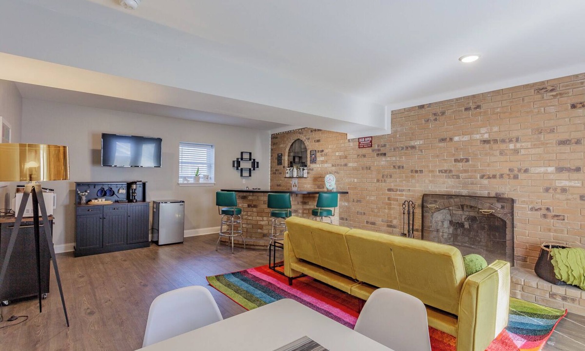 Lupton City Apartment | Peaceful guest suite just 15 mins from downtown