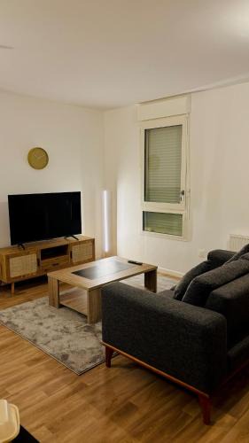 Villiers-le-Bel Apartment | Peaceful home