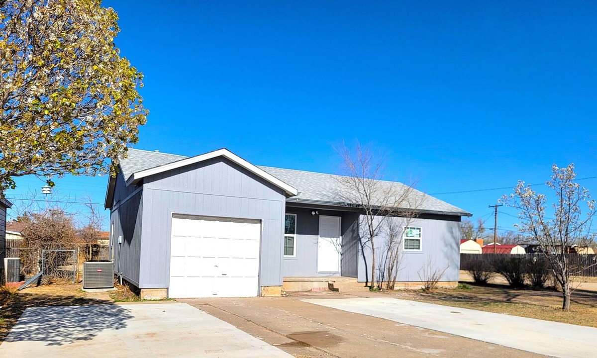 Pampa House | Peaceful Home with King Bed
