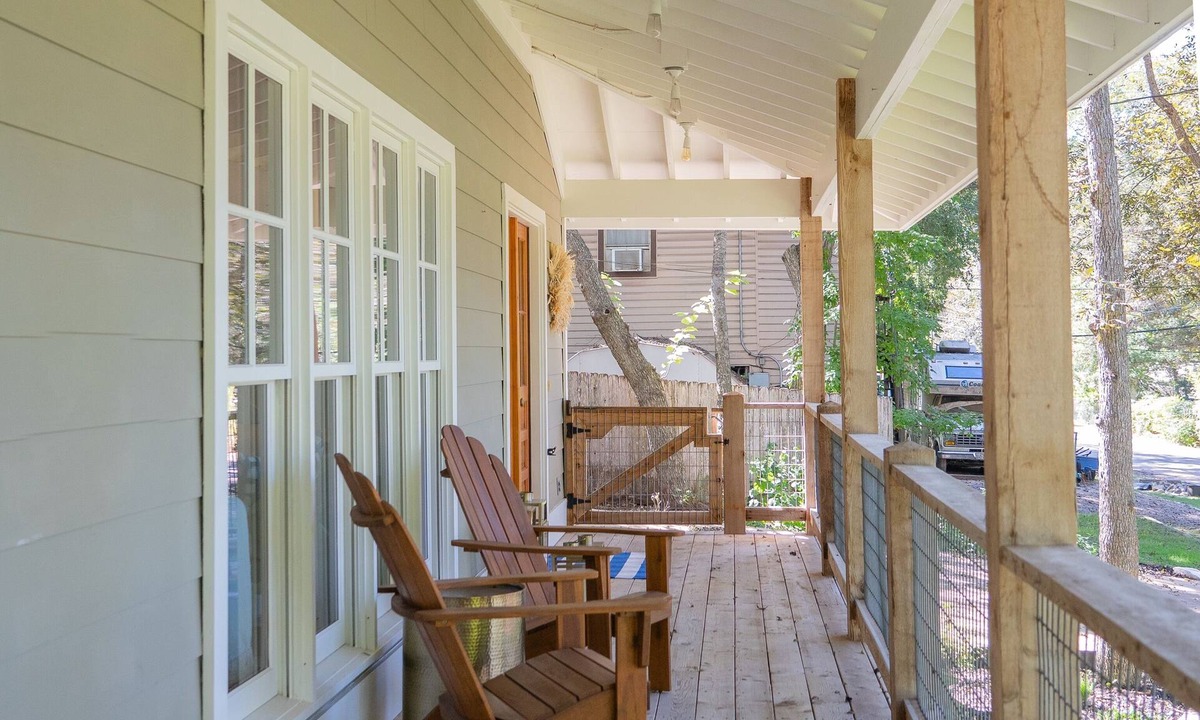 Austin Lake Estates House | Peaceful Lake Austin Oasis