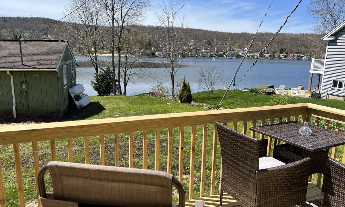 Middlefield Cottage | Peaceful lake cottage #2