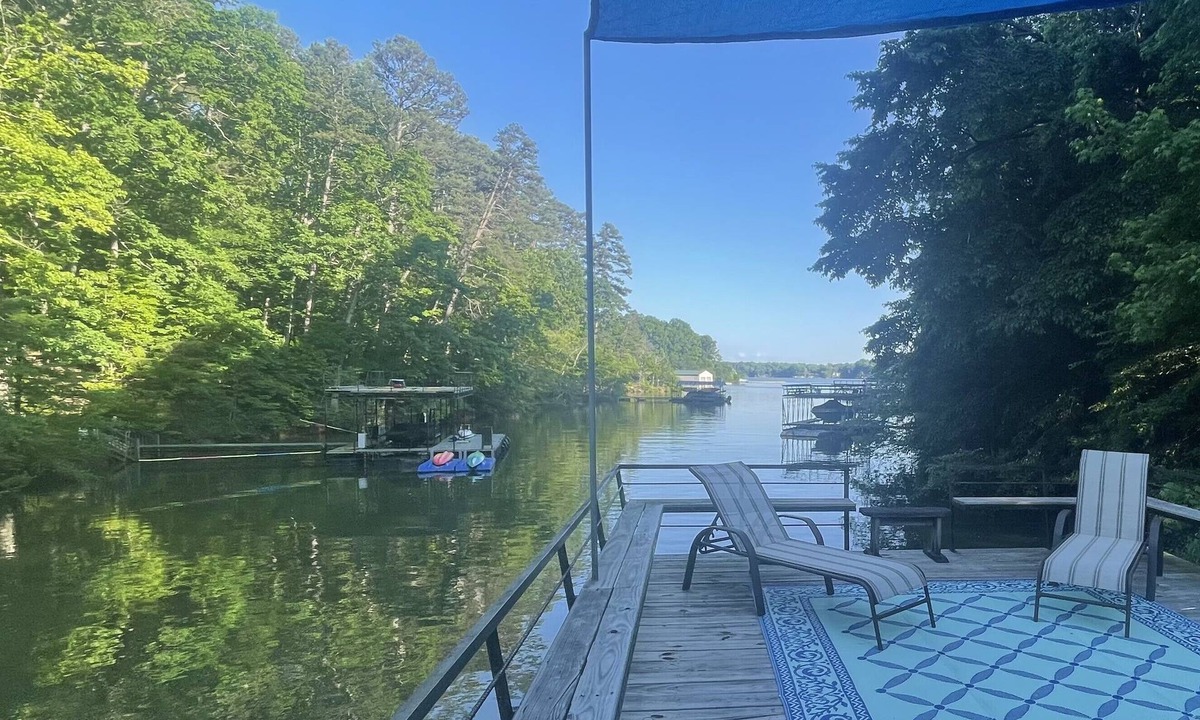 Gainesville House | Peaceful Lake Lanier Escape for Slow Mornings, Sunset Soaks & Gathering Together