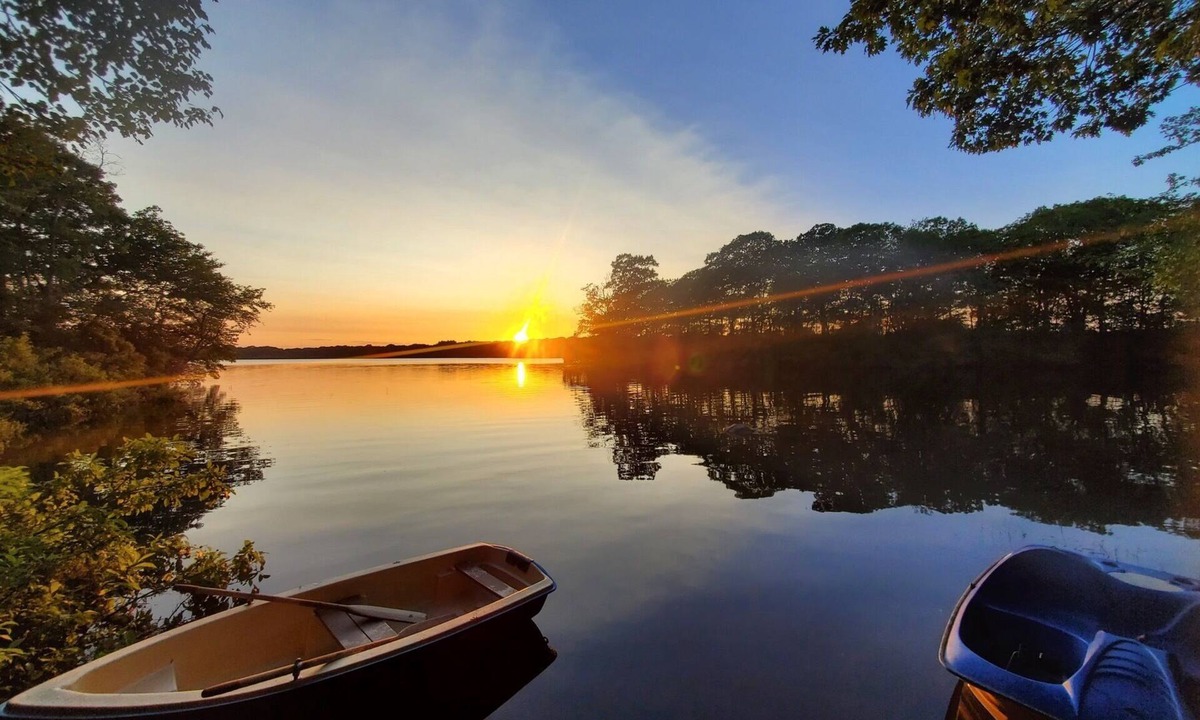 South Kingstown House | Peaceful lakefront home with panoramic views, private dock and beach.