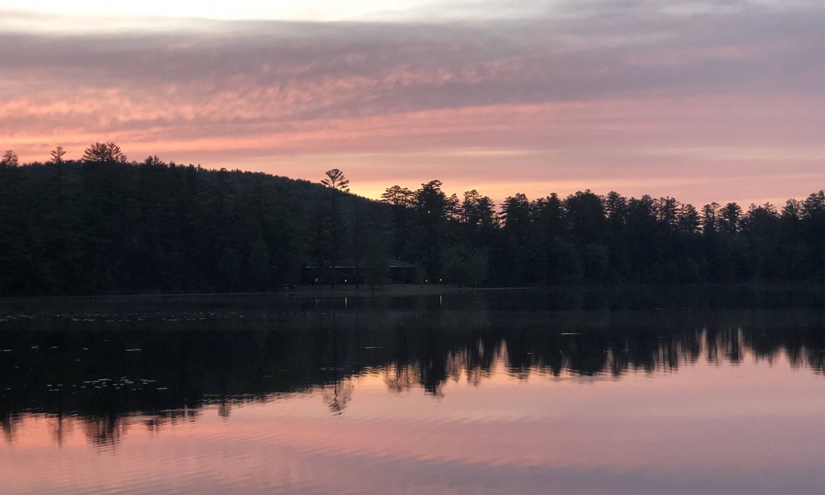 Chestertown Condo | Peaceful Lakeside Retreat with Private Beach