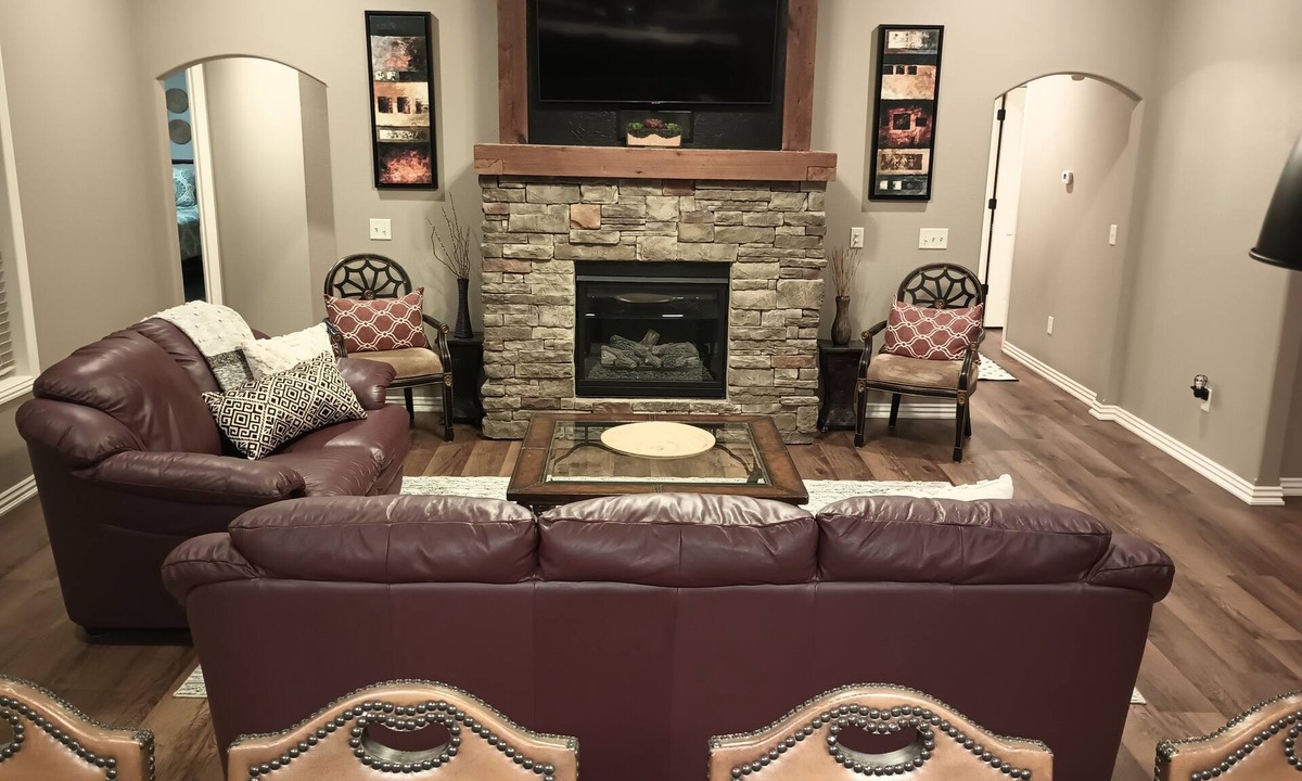 Turners House | Peaceful Living In The Ozarks