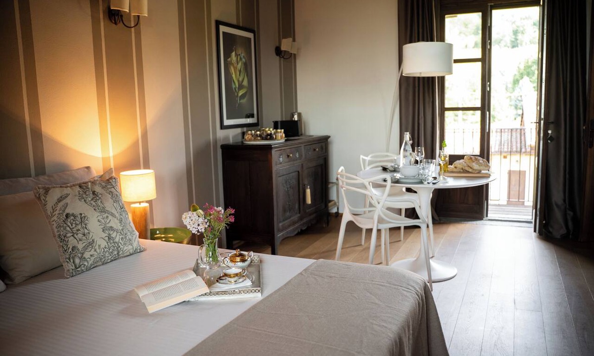 Saluzzo Apartment | Peaceful Luxury Farmhous — Stunning Alps Views