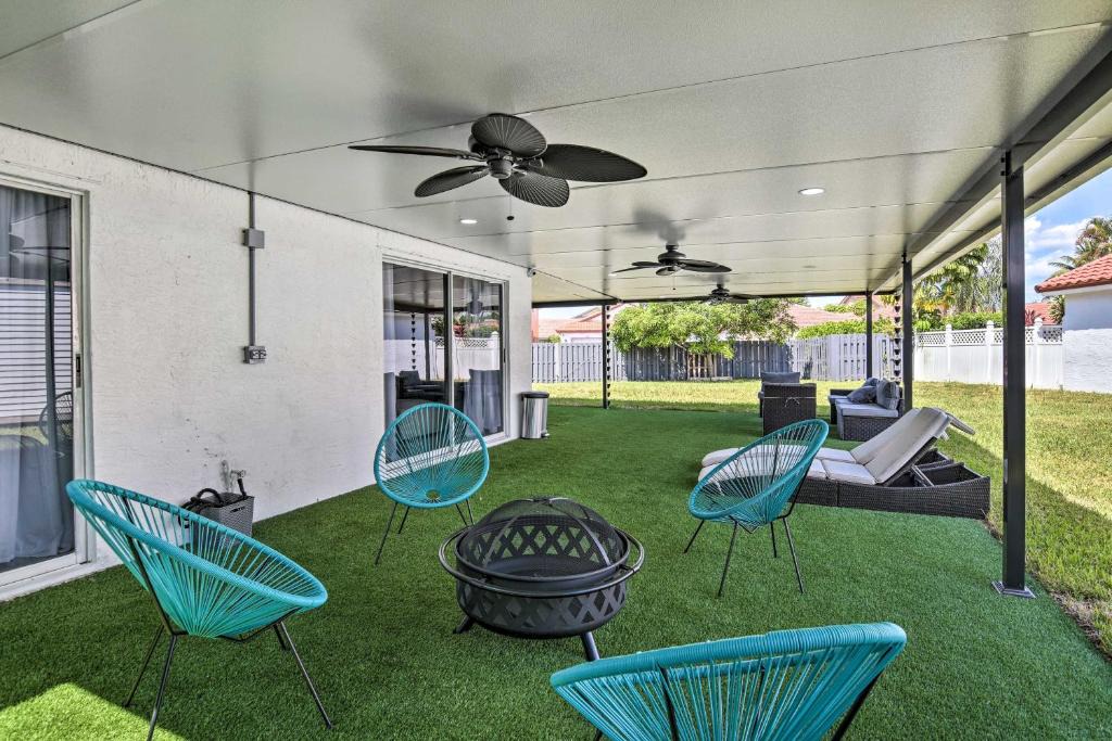 Miami Gardens House | Peaceful Miami Gardens Getaway with Lake Views!