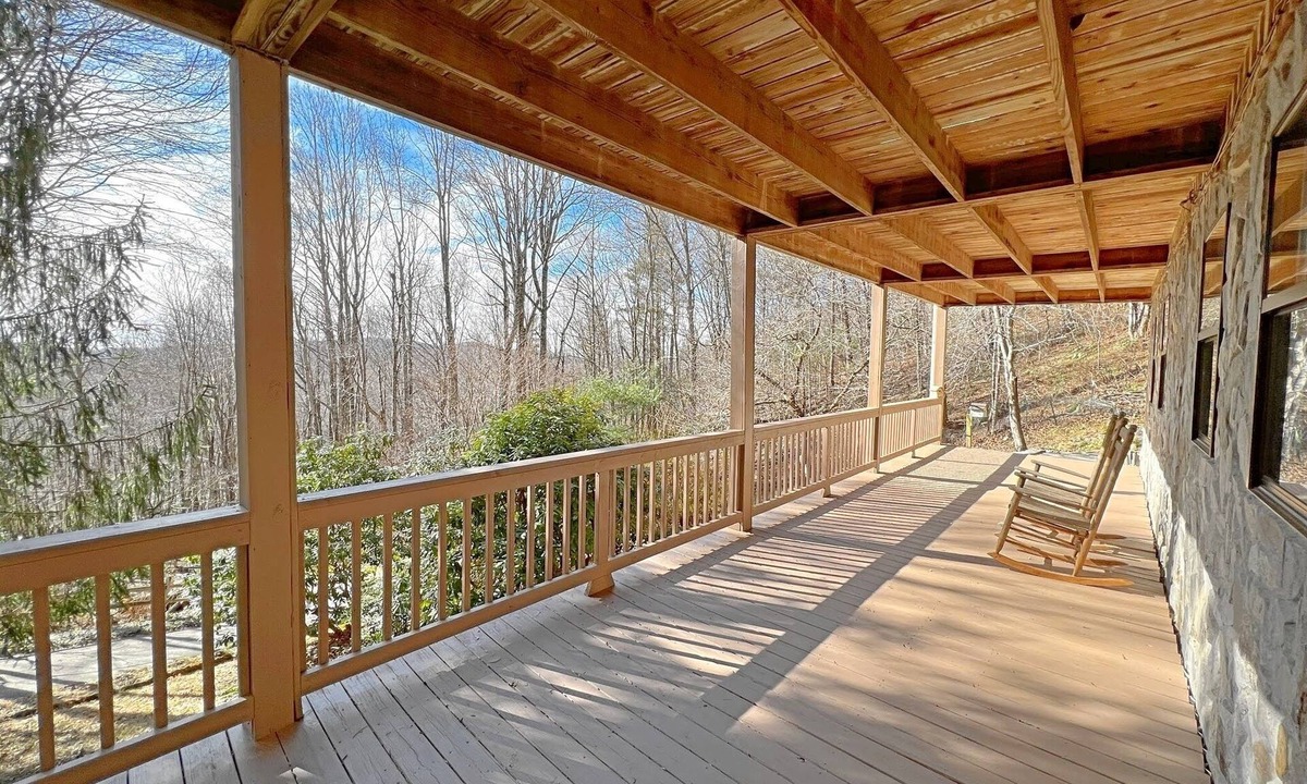 Burks Fork House | Peaceful Mountain Retreat!