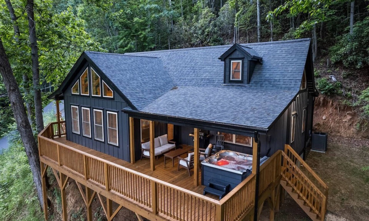 Maggie Valley Cabin | Peaceful Mountain Escape with Ridge Views & Hot Tub