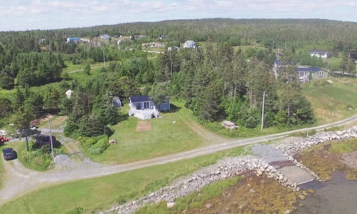 Halifax County Cottage | Peaceful/Oceanfront - Housekeeping Cottage with water access.