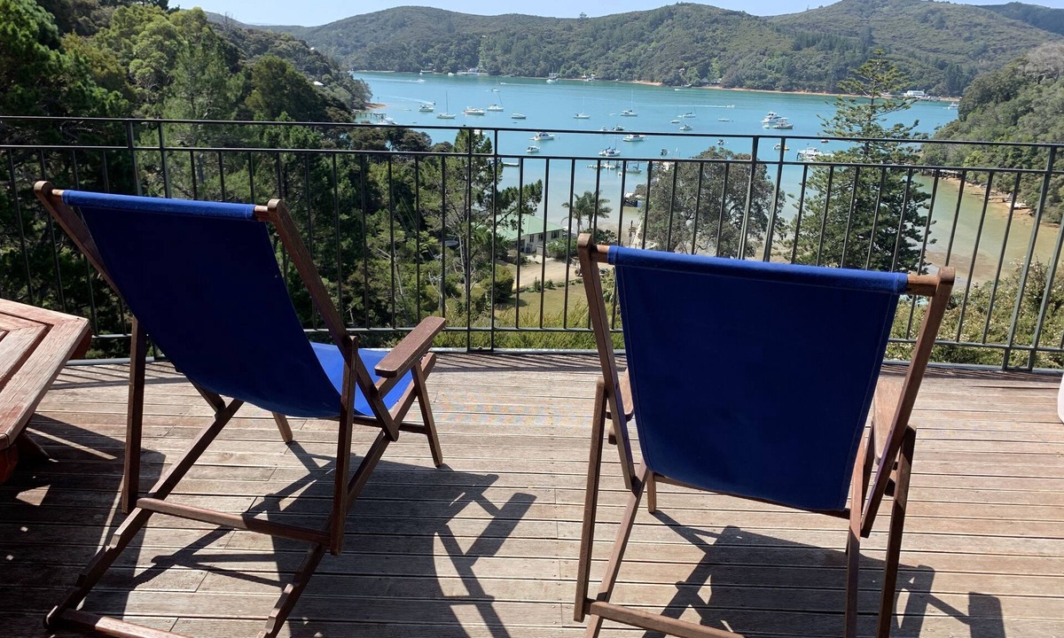 Kawau Island House | Peaceful Ocean facing Island Escape