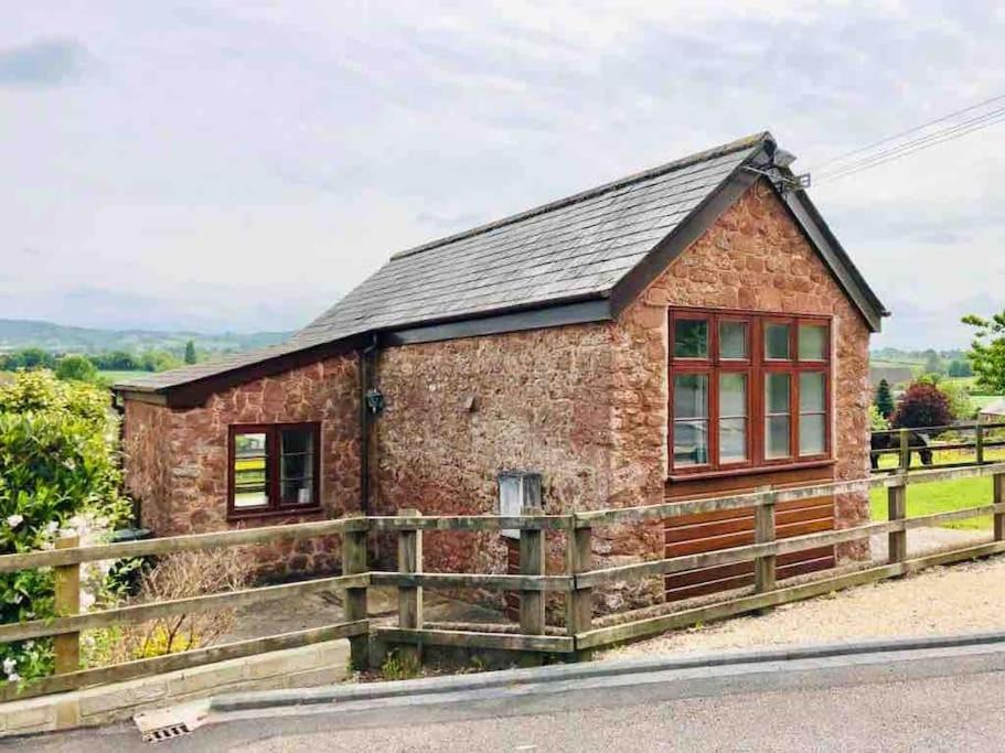 Saint Blazey House | Peaceful Open-Plan Cottage With A View