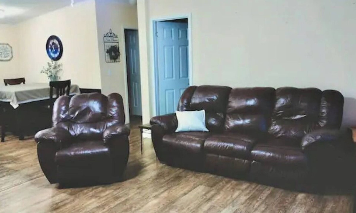 Chipley House | Peaceful Pines FL