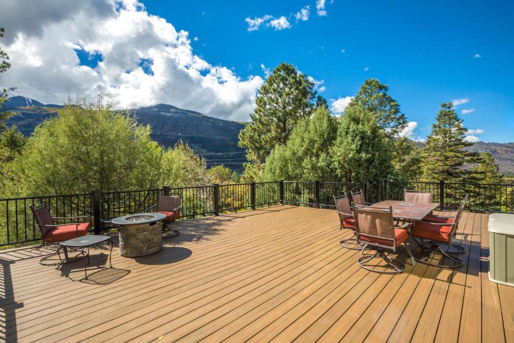Ridgway House | Peaceful Pines in Ridgway CO