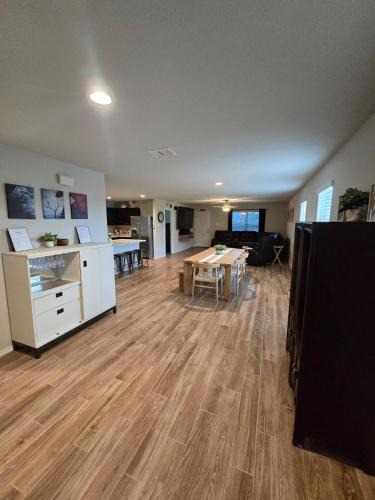 Converse House | Peaceful Retreat Outside the City 3BED 2BATH