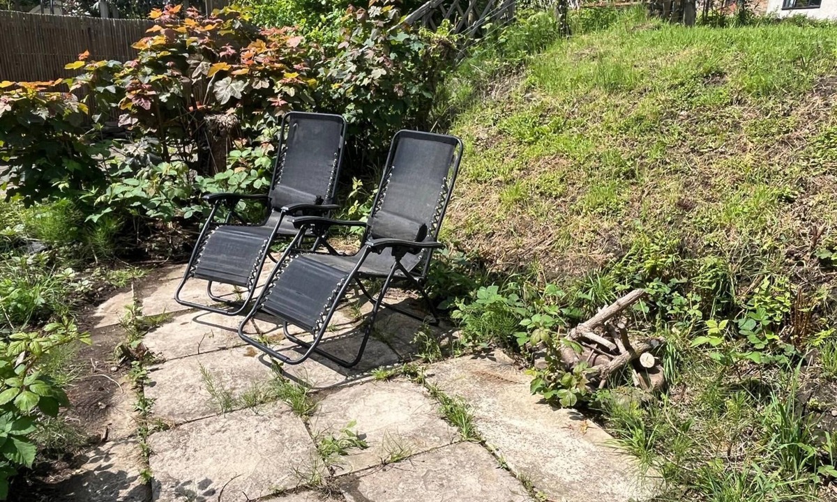 Bedwas Trethomas & Machen House | Peaceful Riverside Cottage in Machen, Caerphilly